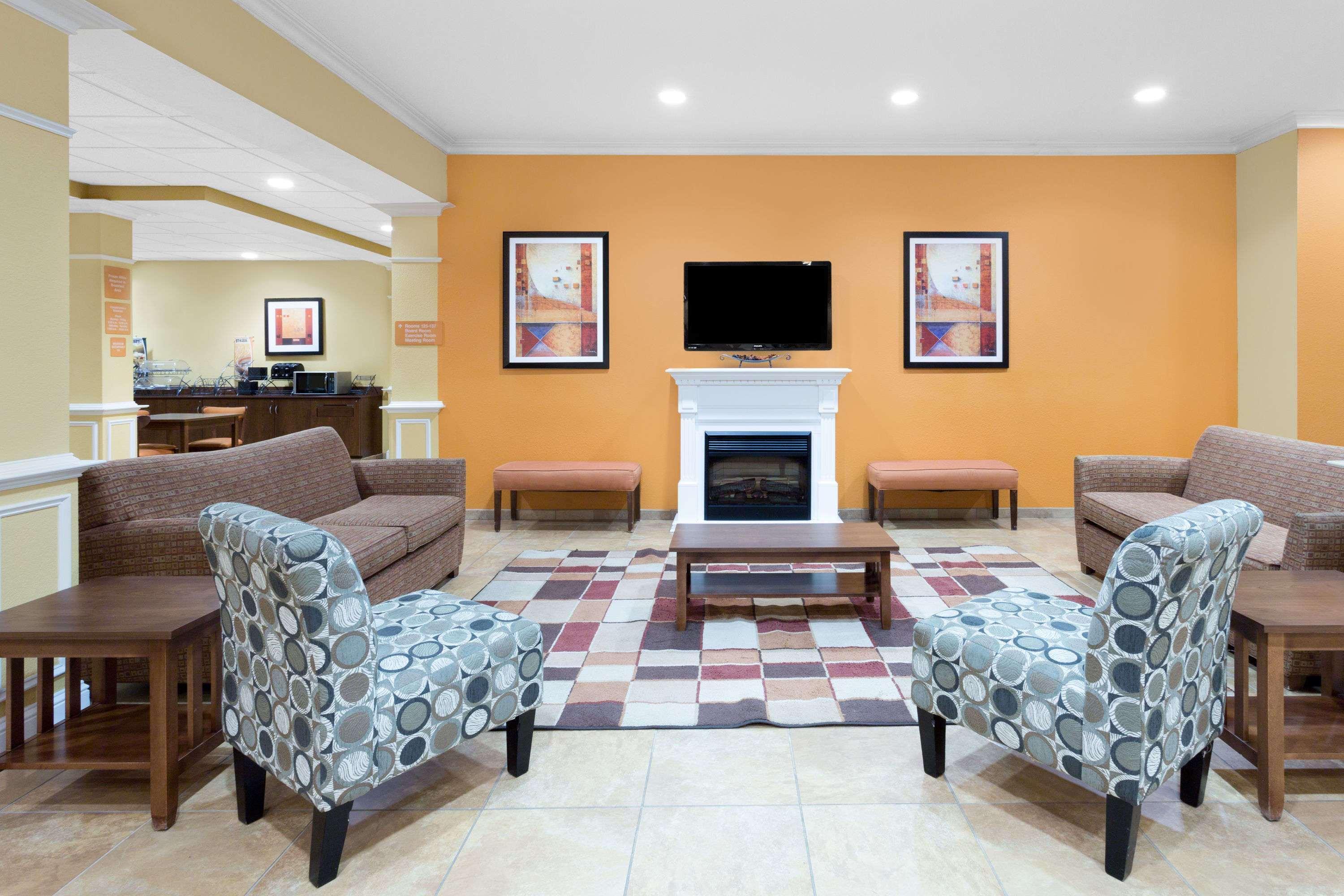 Microtel Inn & Suites By Wyndham University Medical Park Greenville Extérieur photo