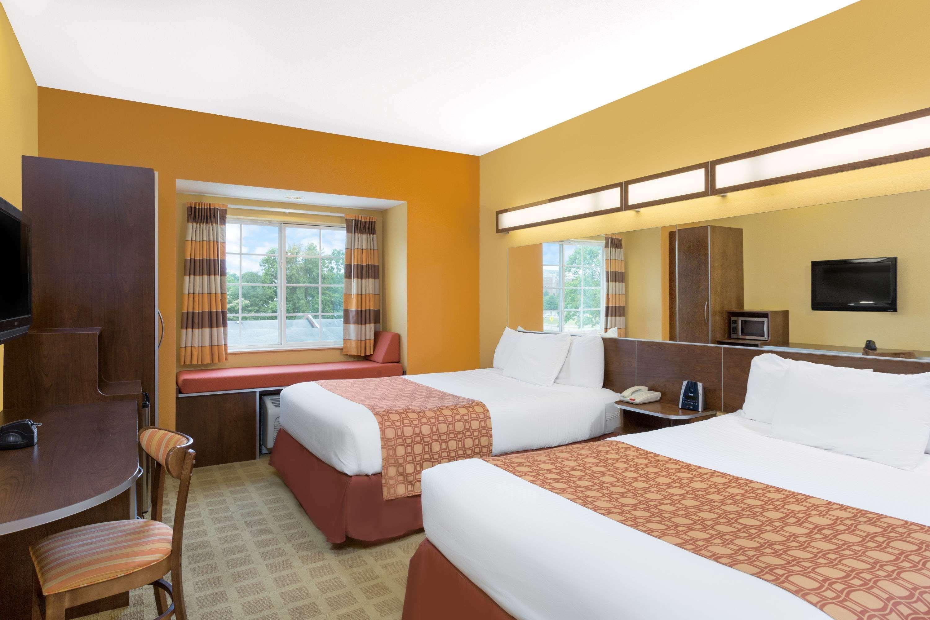 Microtel Inn & Suites By Wyndham University Medical Park Greenville Extérieur photo