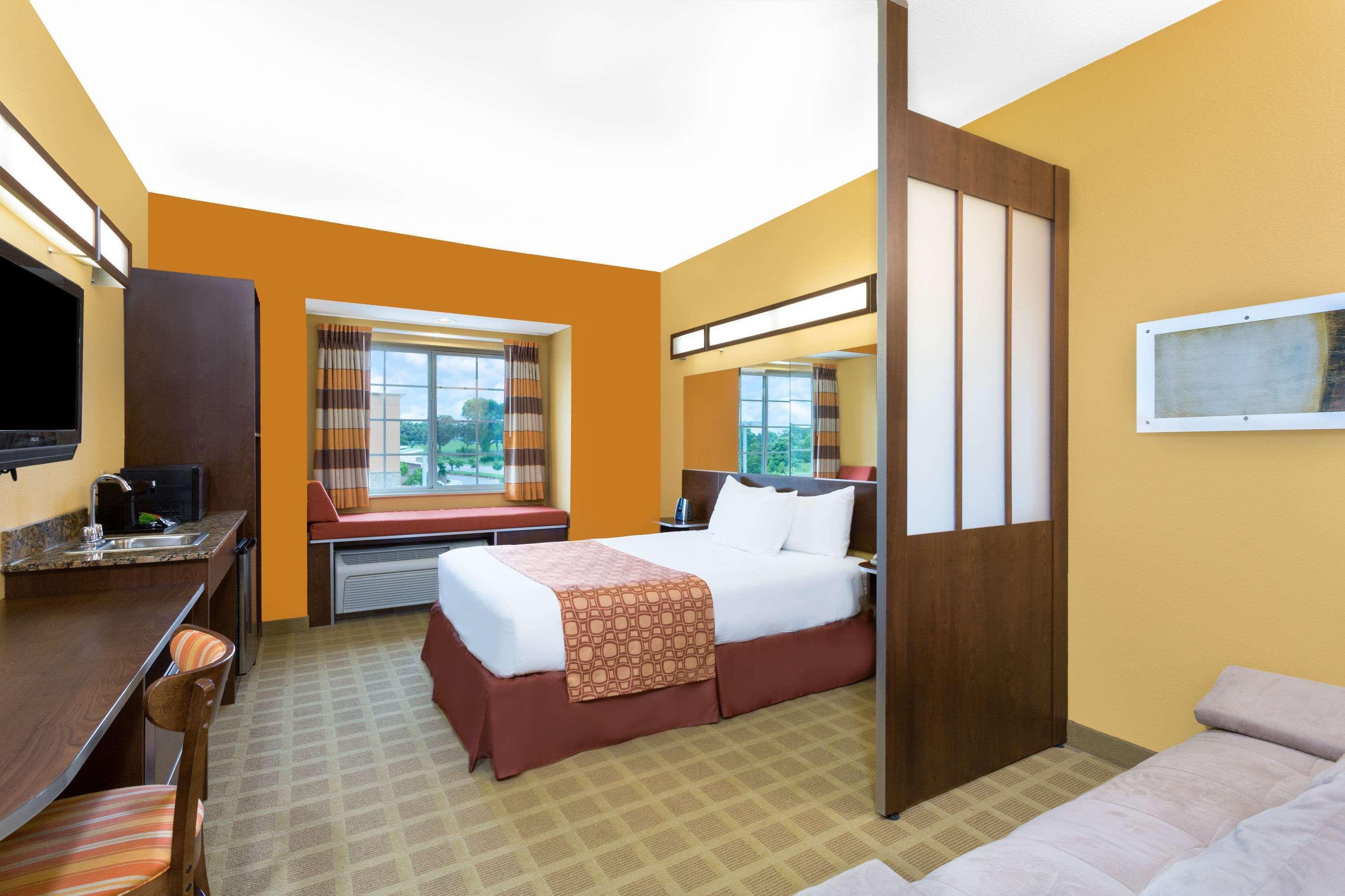 Microtel Inn & Suites By Wyndham University Medical Park Greenville Extérieur photo