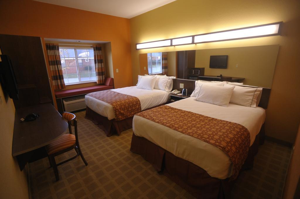 Microtel Inn & Suites By Wyndham University Medical Park Greenville Extérieur photo